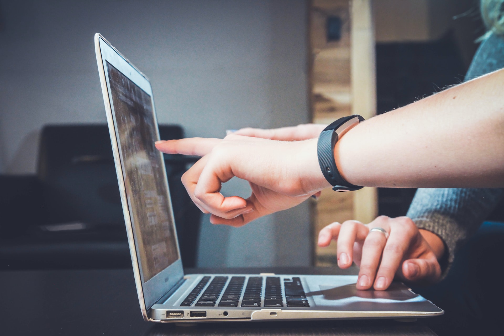 How Website Design Can Affect Search Engine Optimisation 1 john schnobrich FlPc9 VocJ4 unsplash