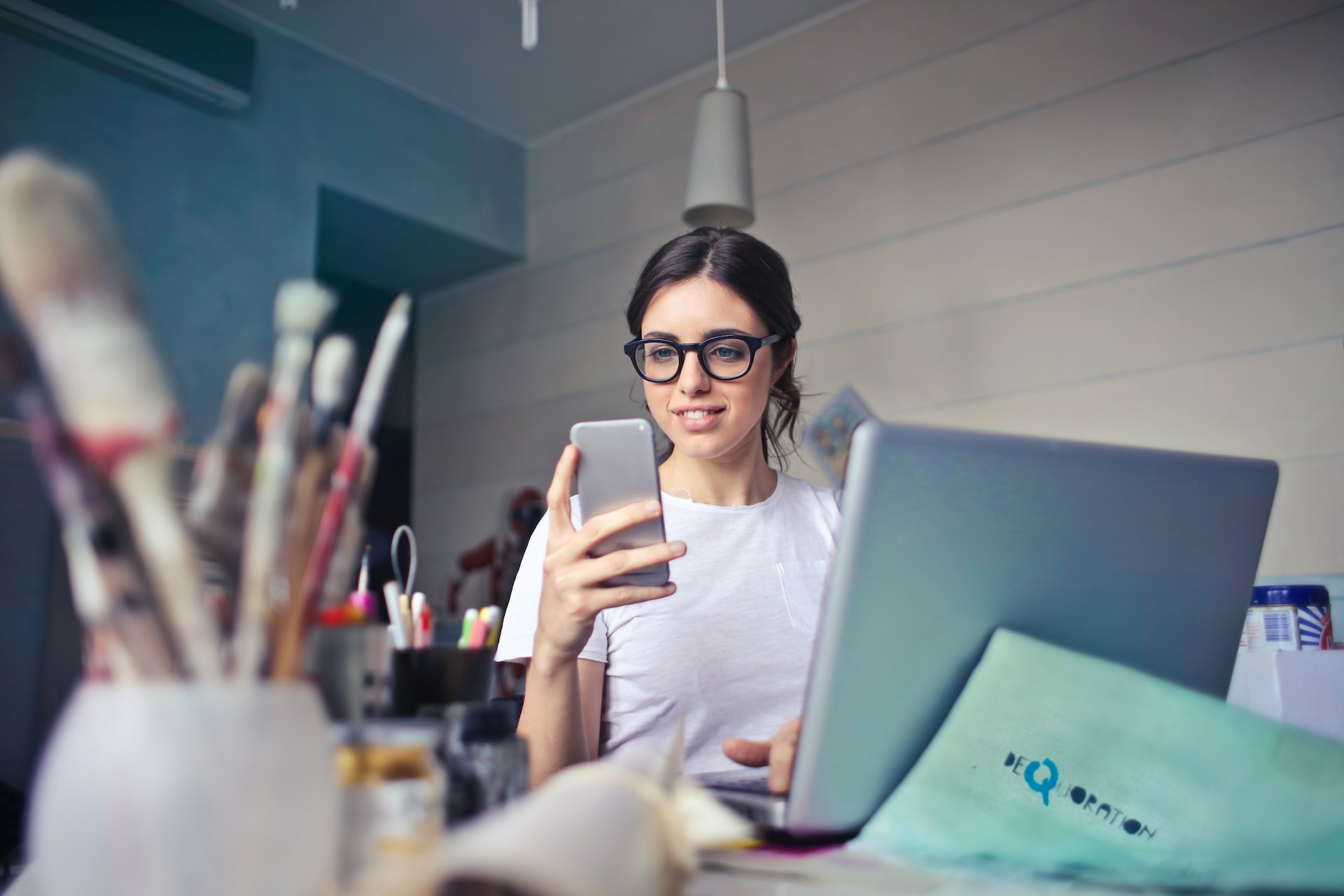 Social Media Marketing for Online Businesses: What to Know 1 Social Media