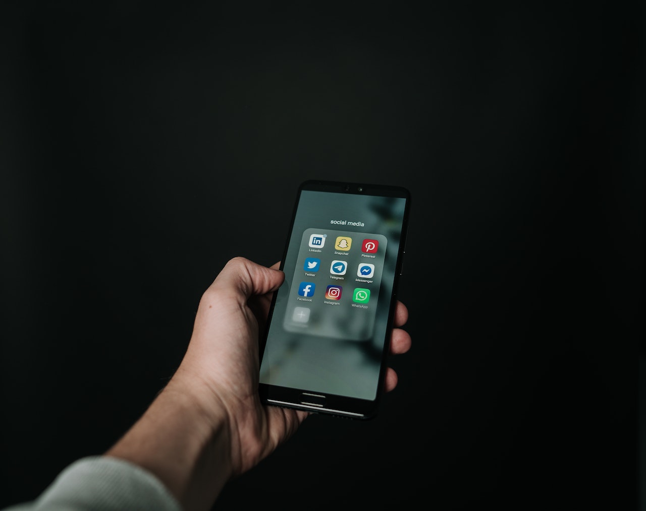 Social Media Marketing: A Comprehensive Guide for Business Growth 1 Social Media